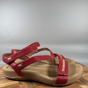 Aetrex Sandals Women 38 US 7 Red Gabby Strappy Sandals Leather Flats Comfort